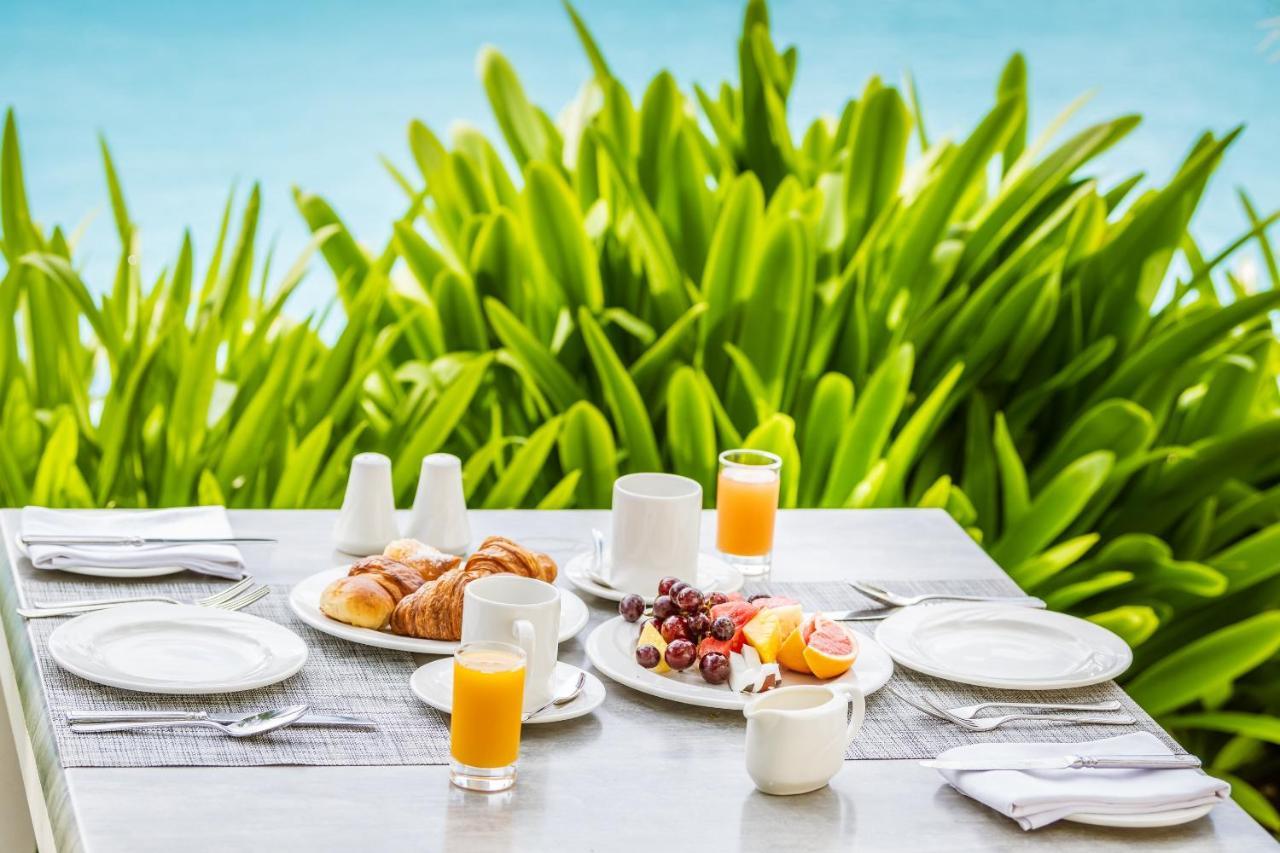 Victoria Beachcomber Resort & Spa - Victoria For 2 - Adults Only بوينتي أو بيتشيز المظهر الخارجي الصورة